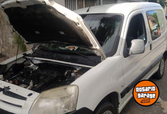 Utilitarios - Citroen berlingo 2012 Diesel 250Km - En Venta