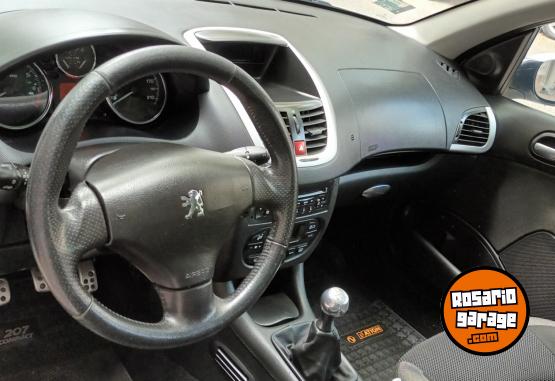 Autos - Peugeot 207 XT PREMIUM 2010 Nafta 122000Km - En Venta