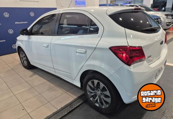 Autos - Chevrolet ONIX JOY BLACK 1.4 2021 Nafta 75000Km - En Venta