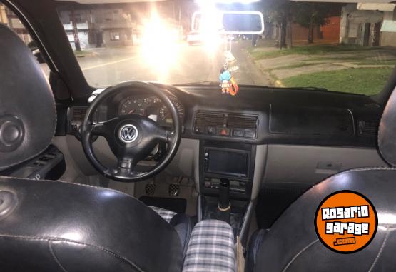 Autos - Volkswagen Golf 2000 Nafta 280000Km - En Venta