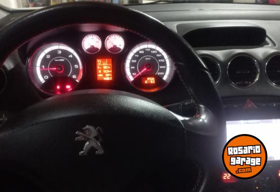 Autos - Peugeot 408 2016 Diesel 102000Km - En Venta