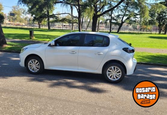 Autos - Peugeot 208 2022 Nafta 42000Km - En Venta