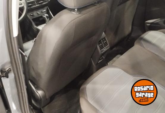 Autos - Volkswagen NIVUS COMFORTLINE AT 2023 Nafta 20000Km - En Venta