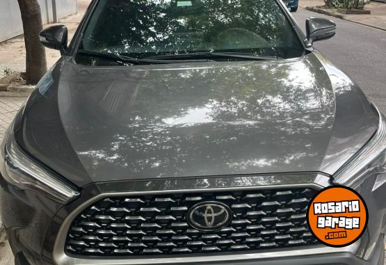 Autos - Toyota COROLLA CROSS SEG 2022 2022 Nafta 68000Km - En Venta