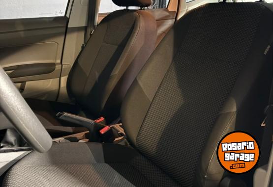 Autos - Volkswagen Polo 2019 Nafta 89897Km - En Venta