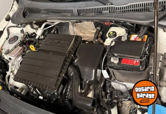 Autos - Volkswagen Polo 2019 Nafta 89897Km - En Venta