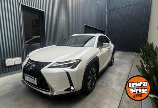 Autos - Lexus UX 250H 2019 Electrico / Hibrido 55000Km - En Venta