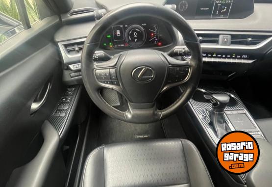 Autos - Lexus UX 250H 2019 Electrico / Hibrido 55000Km - En Venta