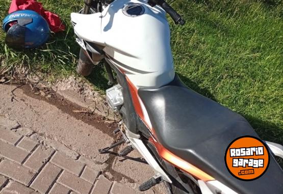 Motos - Honda CB twster 2017 Nafta 20400Km - En Venta