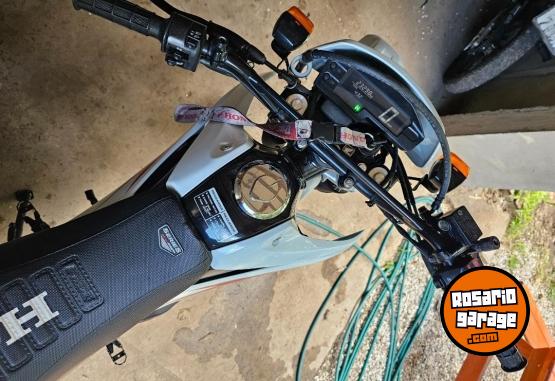 Motos - Honda Xr250 tornado 2019 Nafta 23000Km - En Venta