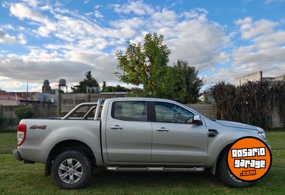 Camionetas - Ford Ranger XLT 2021 Diesel 22500Km - En Venta