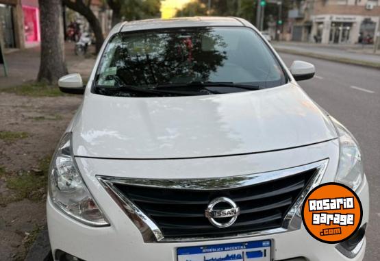 Autos - Nissan Versa 2017 Nafta 109000Km - En Venta
