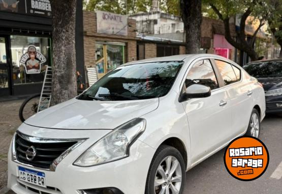 Autos - Nissan Versa 2017 Nafta 109000Km - En Venta