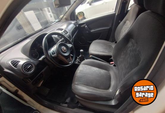 Autos - Fiat Palio 2016 Nafta 175000Km - En Venta