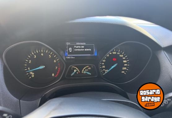 Autos - Ford Focus se plus 2016 Nafta 156000Km - En Venta