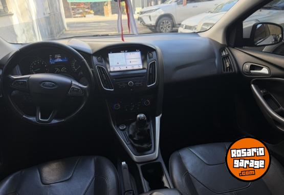 Autos - Ford Focus se plus 2016 Nafta 156000Km - En Venta