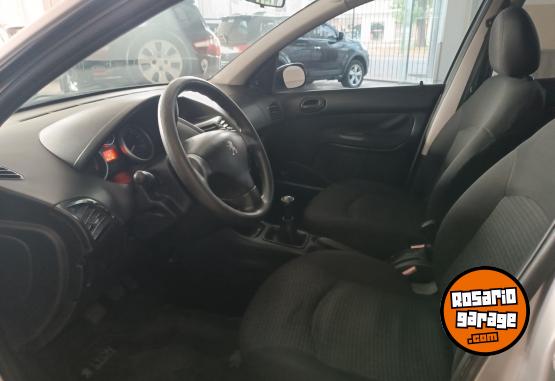 Autos - Peugeot 207 2012 Nafta 154000Km - En Venta