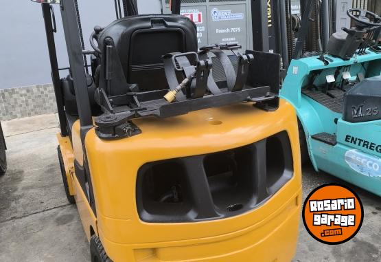 Camiones y Gr�as - Autoelevadore  Marca Yale - En Venta