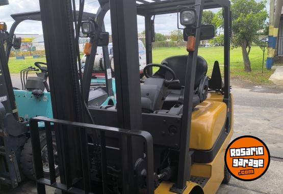 Camiones y Gr�as - Autoelevadore  Marca Yale - En Venta