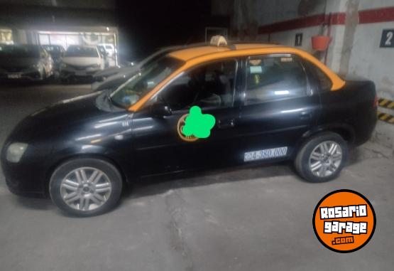Autos - Chevrolet Corsa Classic 2013 GNC 615000Km - En Venta