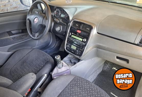 Autos - Fiat Punto Hlx 2009 Nafta 142000Km - En Venta