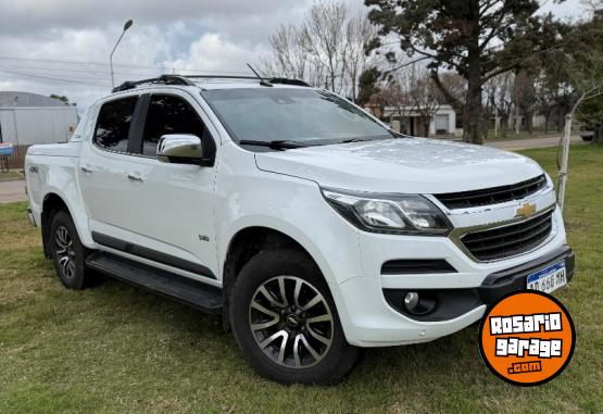 Camionetas - Chevrolet S10 High Country 200 cv 2019 Diesel 11700Km - En Venta