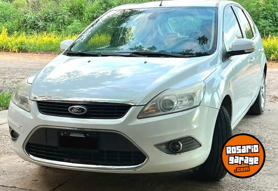 Autos - Ford Focus Ghia 2011 Nafta 199000Km - En Venta
