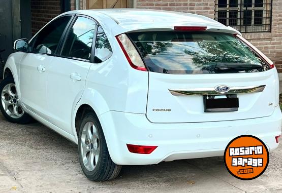 Autos - Ford Focus Ghia 2011 Nafta 199000Km - En Venta