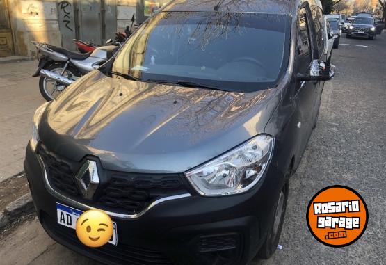 Utilitarios - Renault Kangoo II emotion 6a 1.6 2019 GNC 110000Km - En Venta