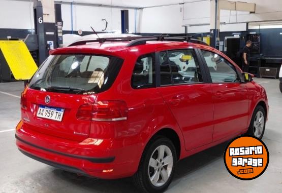 Autos - Volkswagen SURAN 1.6 TRENDLINE 2017 Nafta 125000Km - En Venta