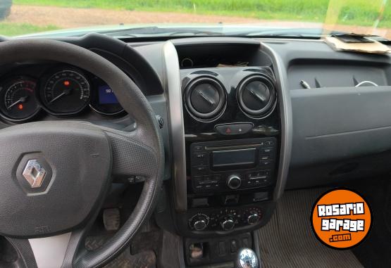 Utilitarios - Renault Oroch 2016 Nafta 98000Km - En Venta