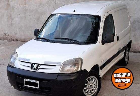 Utilitarios - Peugeot Partner 1.6 hdi 2012 Diesel 230000Km - En Venta