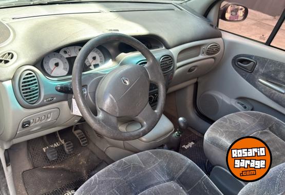 Autos - Renault Scenic 2010 GNC 190000Km - En Venta