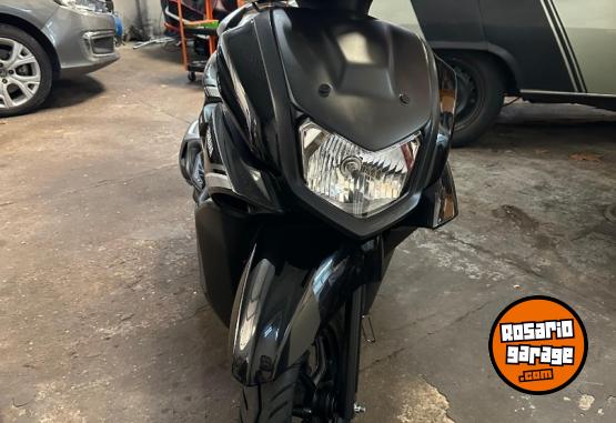 Motos - Yamaha Ray zr 125 2024 Nafta 6865Km - En Venta