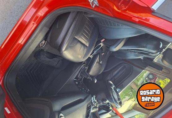 Autos - Ford Fiesta Titanium 2015 Nafta 110000Km - En Venta