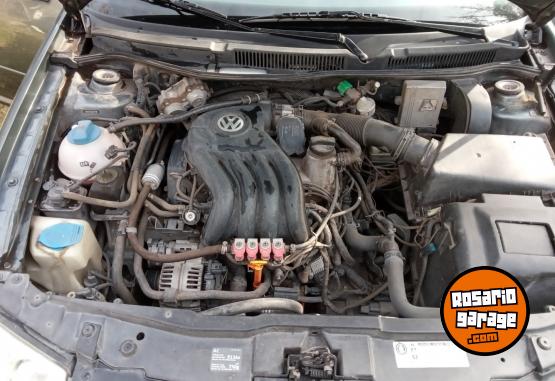 Autos - Volkswagen Bora 2012 GNC 184000Km - En Venta