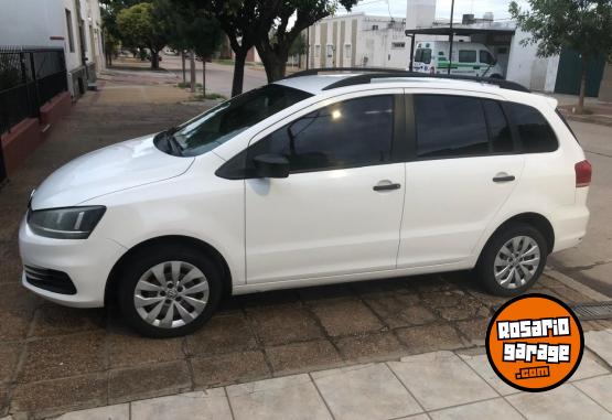 Autos - Volkswagen Suran 2015 Nafta 190000Km - En Venta