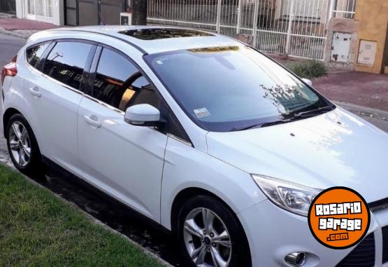 Autos - Ford Focus Se plus 2.0 2014 Nafta 175000Km - En Venta
