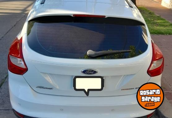 Autos - Ford Focus Se plus 2.0 2014 Nafta 176000Km - En Venta