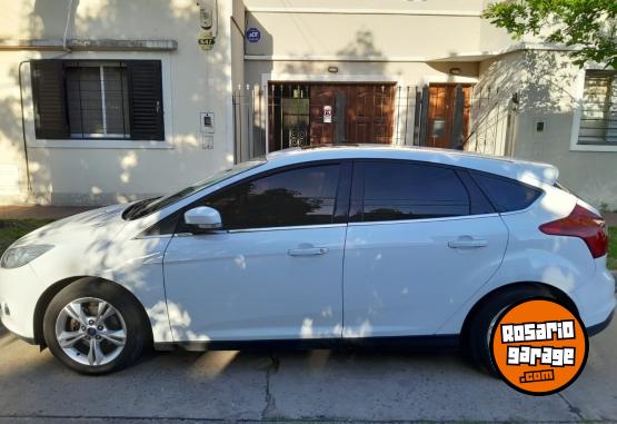 Autos - Ford Focus Se plus 2.0 2014 Nafta 176000Km - En Venta
