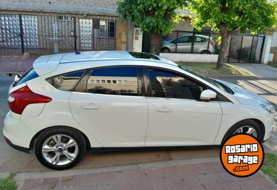 Autos - Ford Focus Se plus 2.0 2014 Nafta 176000Km - En Venta