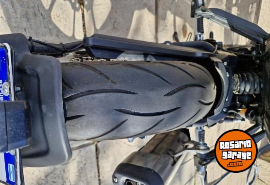 Motos - Benelli Leoncino 250 2023 Nafta 3500Km - En Venta