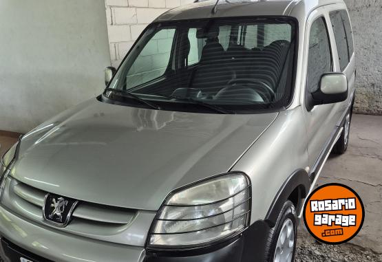 Utilitarios - Peugeot Partner Patagonica 2013 GNC 180000Km - En Venta