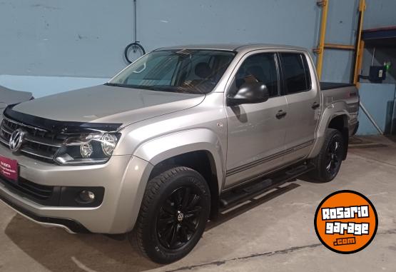 Camionetas - Volkswagen Amarok 2015 Diesel 160000Km - En Venta