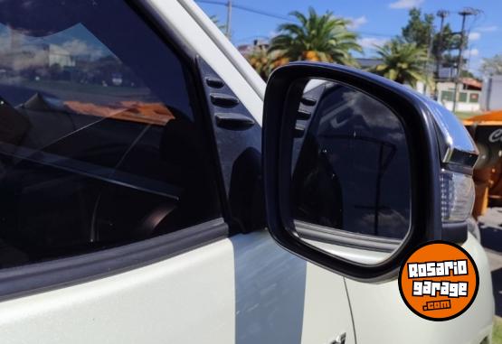 Camionetas - Toyota Hilux 4x4 2.8 SRV 2022 Diesel - En Venta