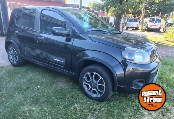 Autos - Fiat Uno Sporting 2012 Nafta 150000Km - En Venta