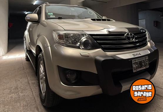 Camionetas - Toyota Hilux SW4 2013 Diesel 197000Km - En Venta