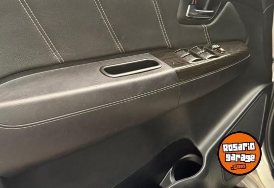 Camionetas - Toyota Hilux SW4 2013 Diesel 197000Km - En Venta