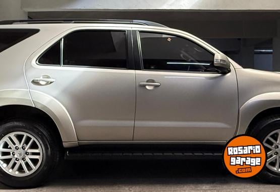 Camionetas - Toyota Hilux SW4 2013 Diesel 197000Km - En Venta