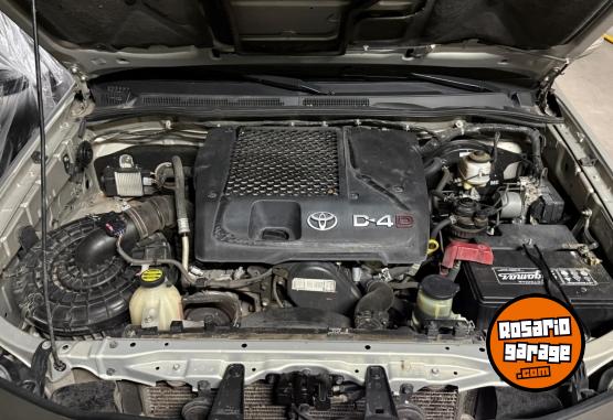 Camionetas - Toyota Hilux SW4 2013 Diesel 197000Km - En Venta